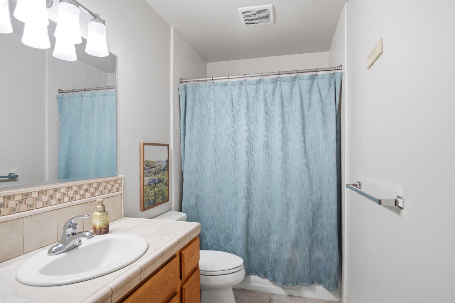 8308 Rexford Dr, Hilmar, CA 95324