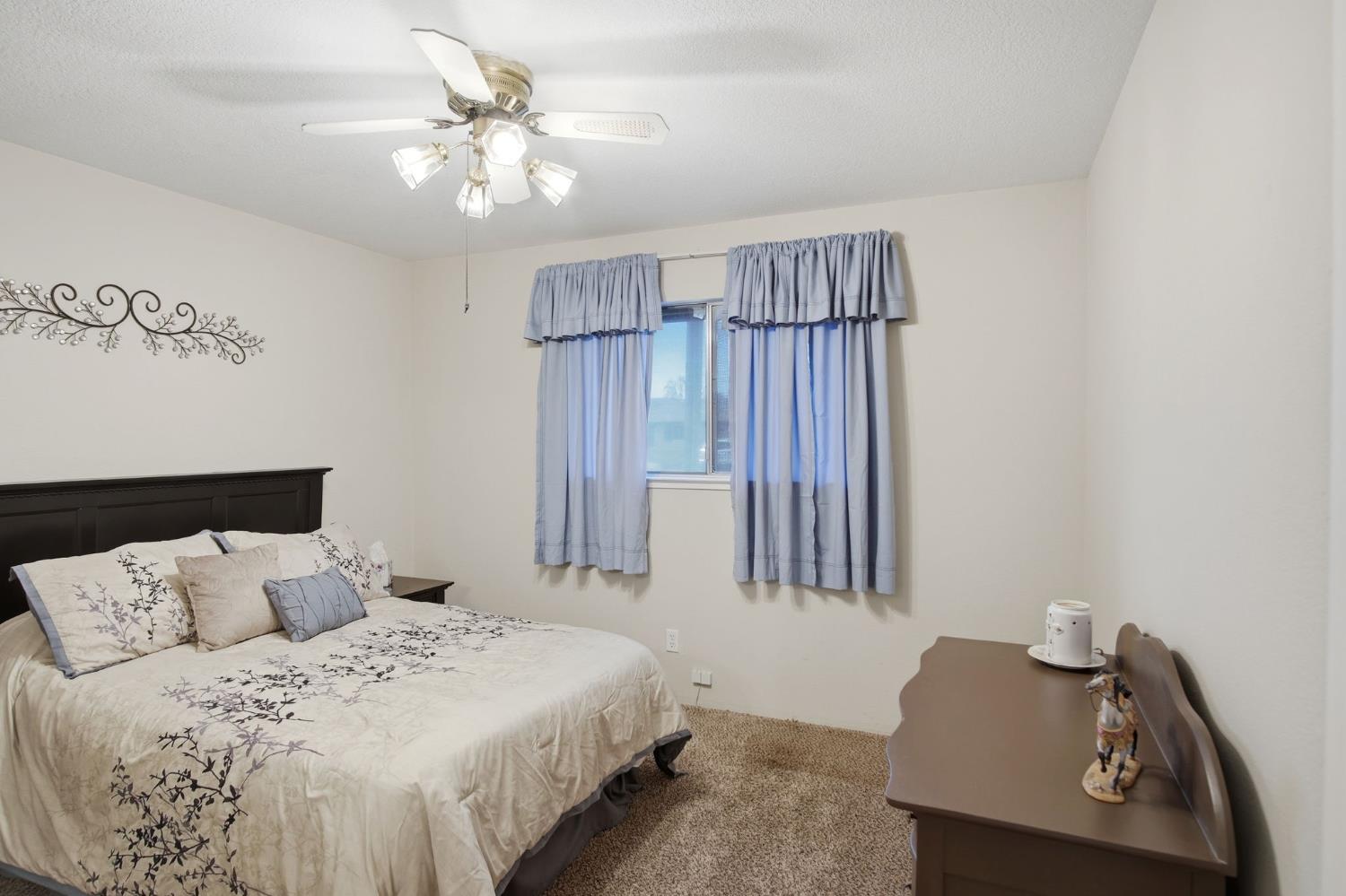 8308 Rexford Dr, Hilmar, CA 95324