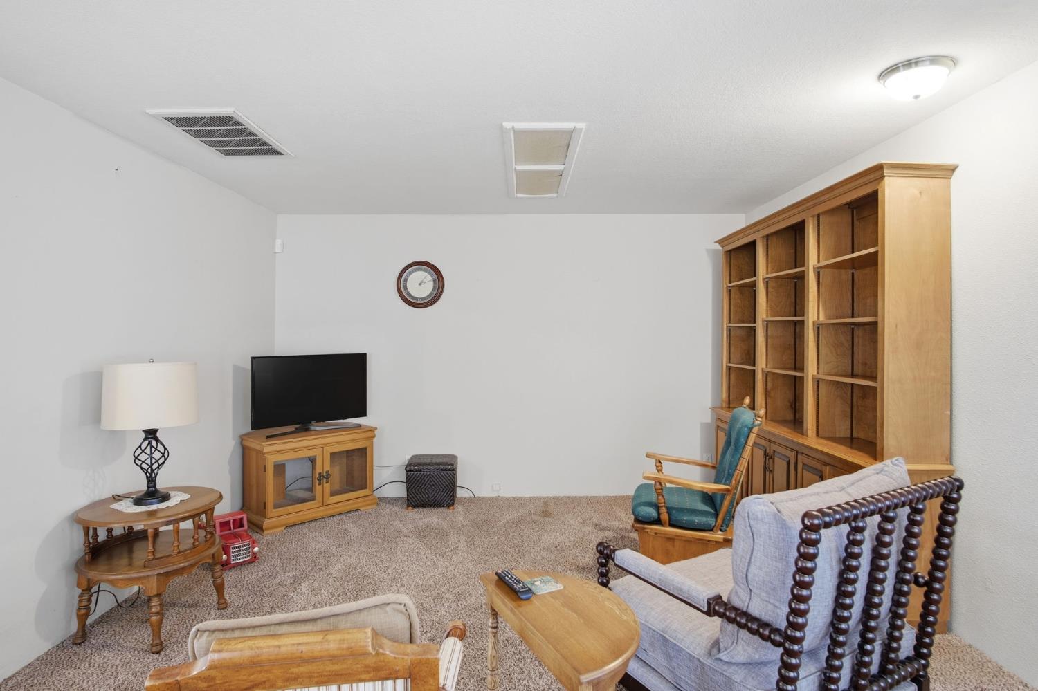 8308 Rexford Dr, Hilmar, CA 95324