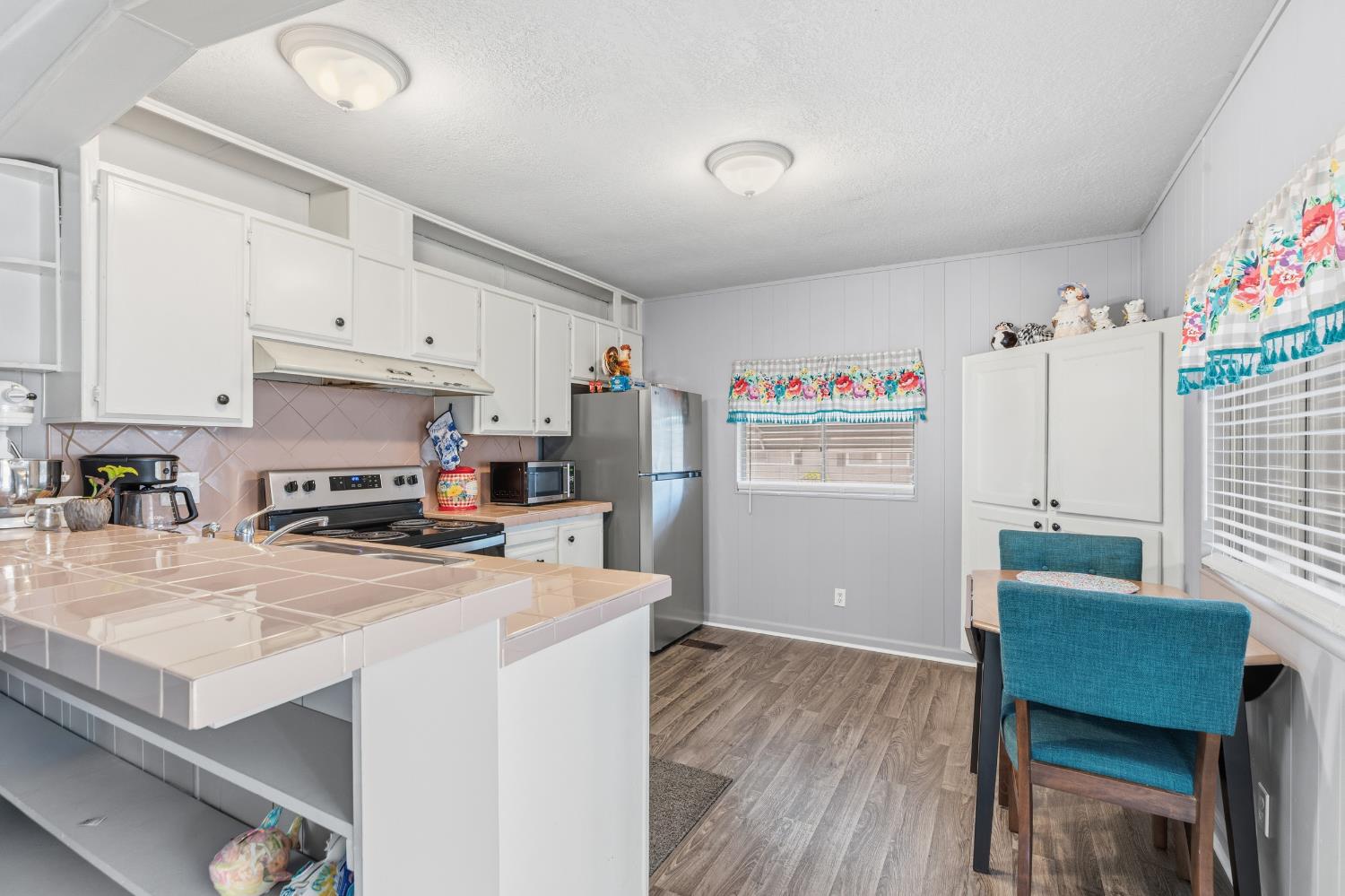 1400 N Tully #187, Turlock, CA 95382