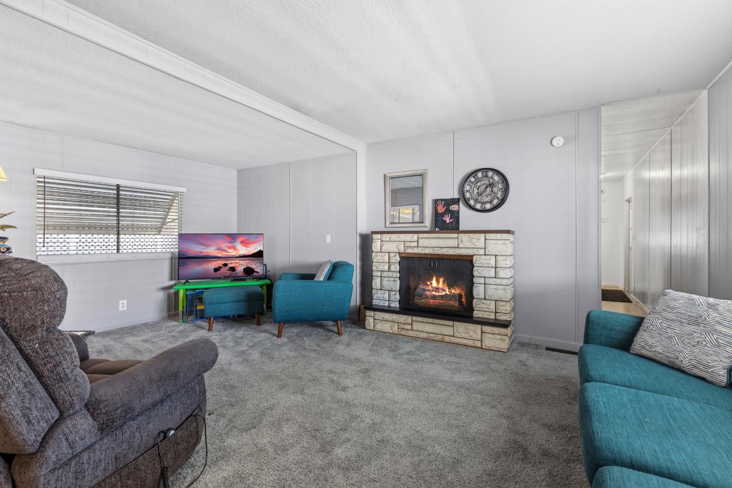 1400 N Tully #187, Turlock, CA 95382