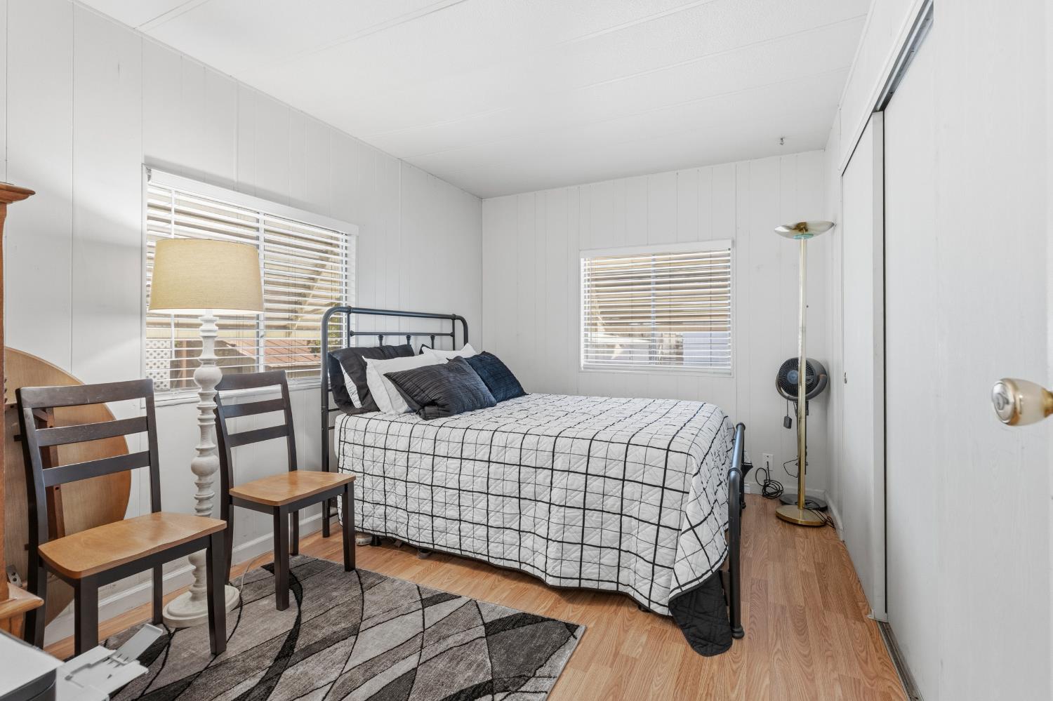 1400 N Tully #187, Turlock, CA 95382