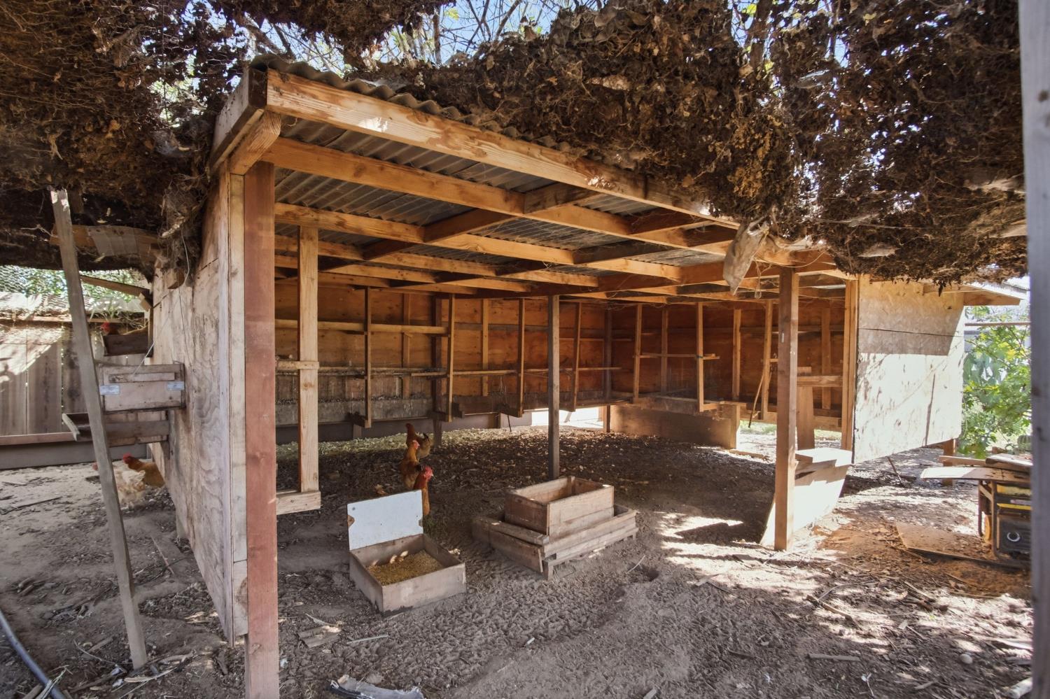 1409 Stonum Rd, Modesto, CA 95351