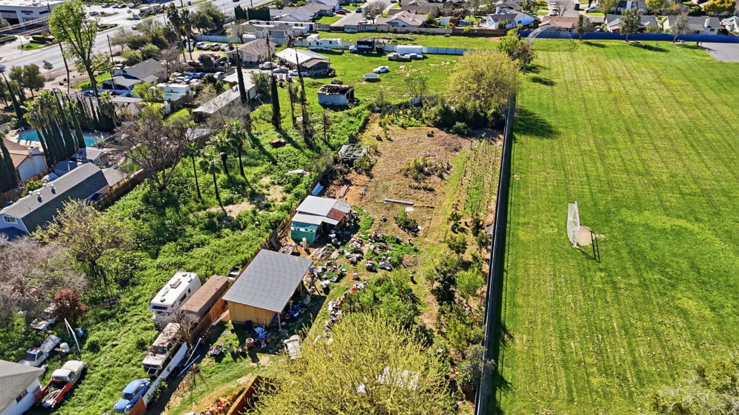 1409 Stonum Rd, Modesto, CA 95351