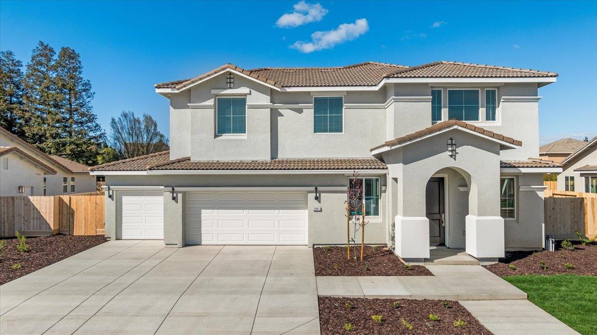 2041 Zane Way, Turlock, CA 95382