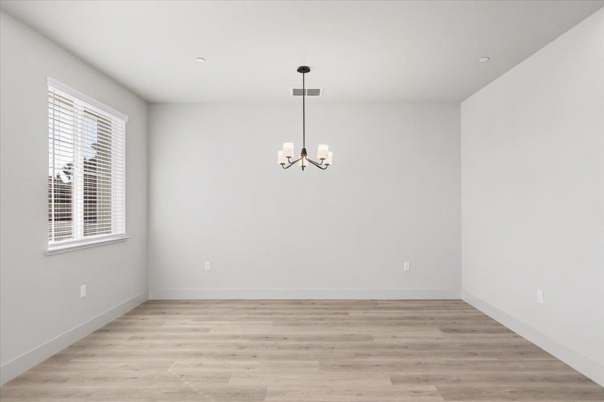 2041 Zane Way, Turlock, CA 95382