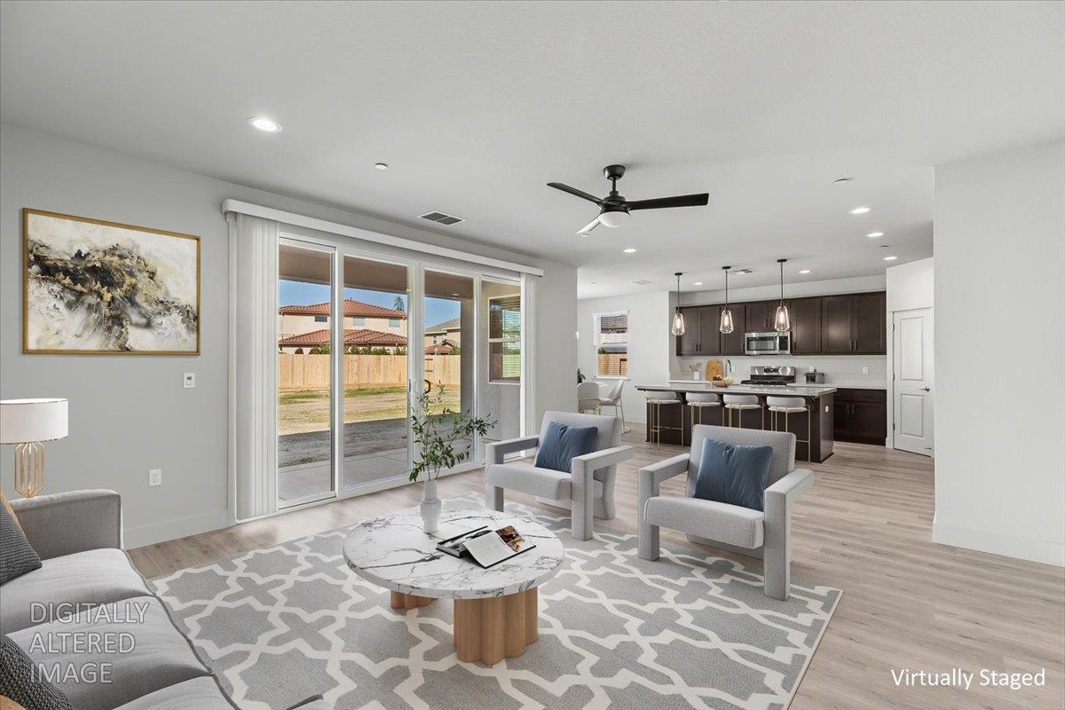 2041 Zane Way, Turlock, CA 95382