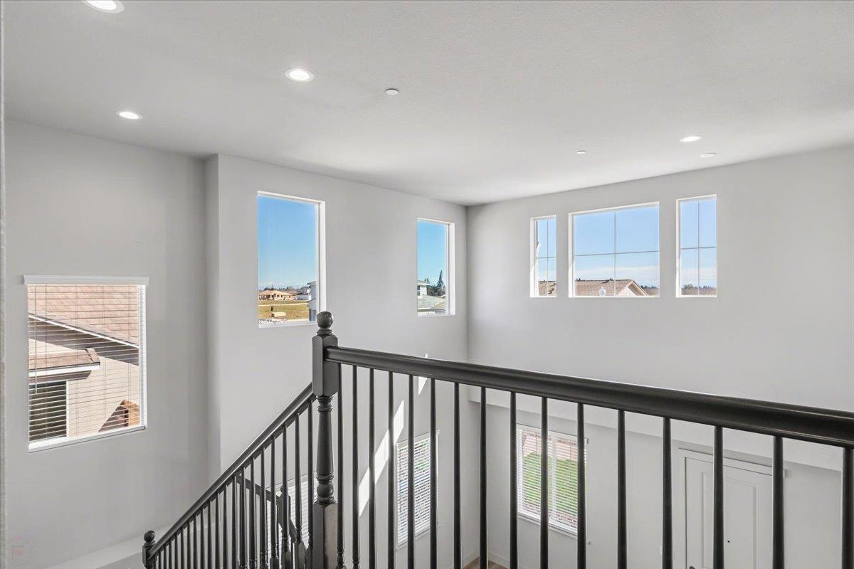 2041 Zane Way, Turlock, CA 95382