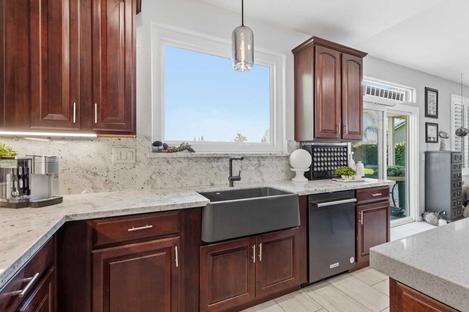 3809 Sundance Lake Ct, Modesto, CA 95355