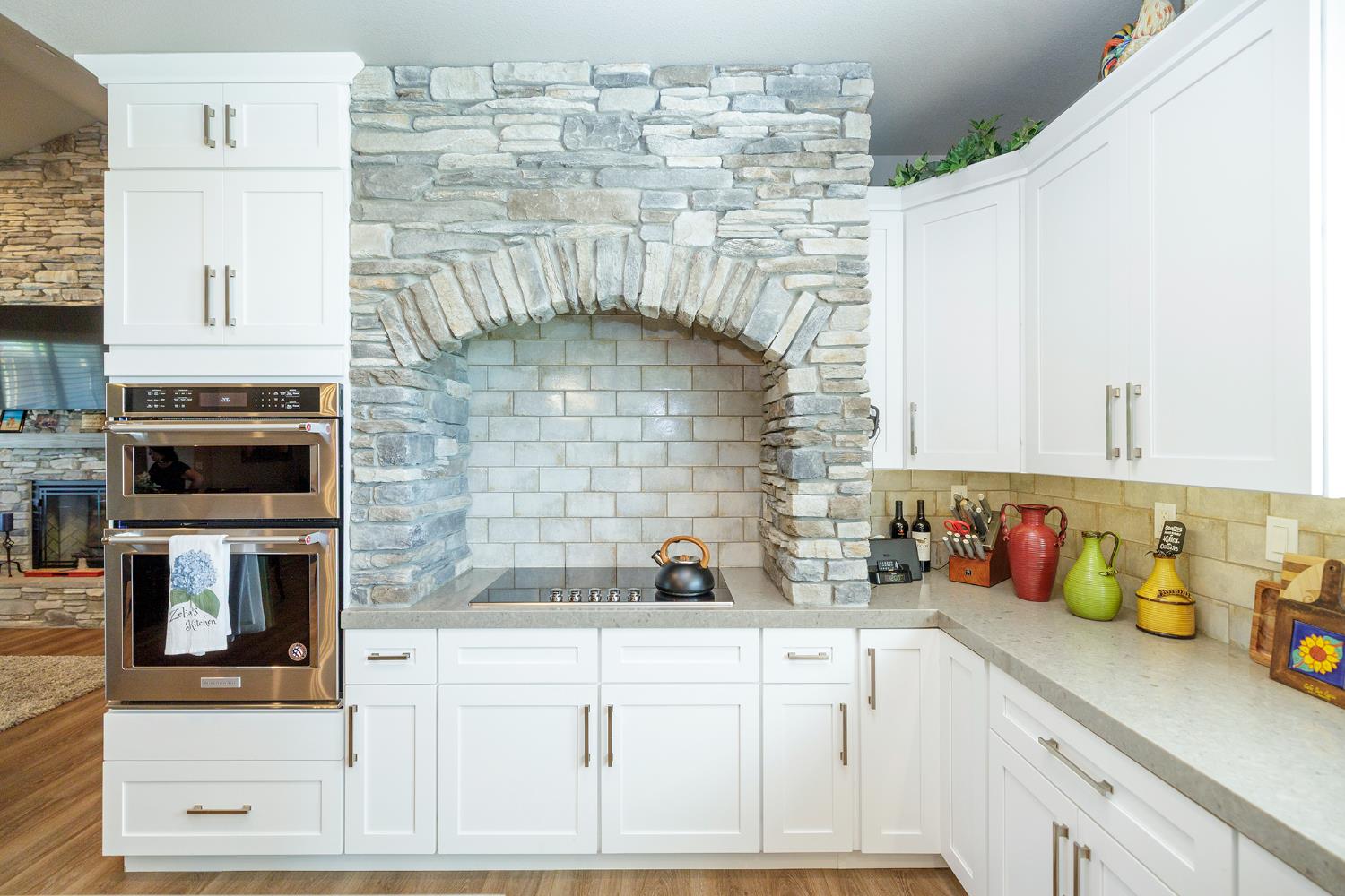 4486 Weir Ave, Livingston, CA 95334