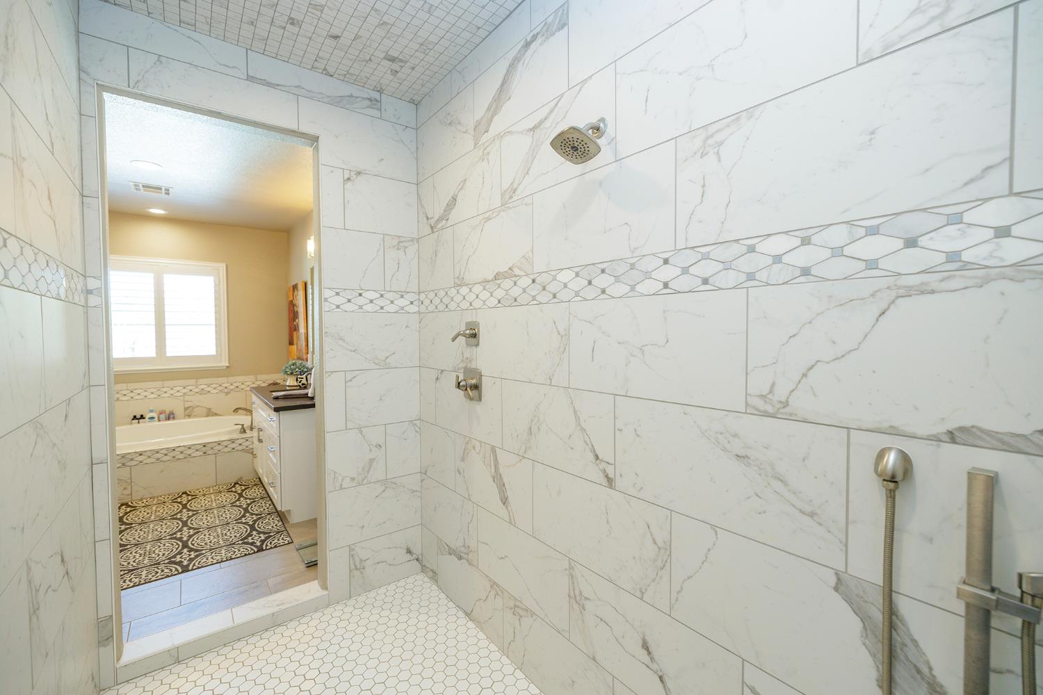 4486 Weir Ave, Livingston, CA 95334