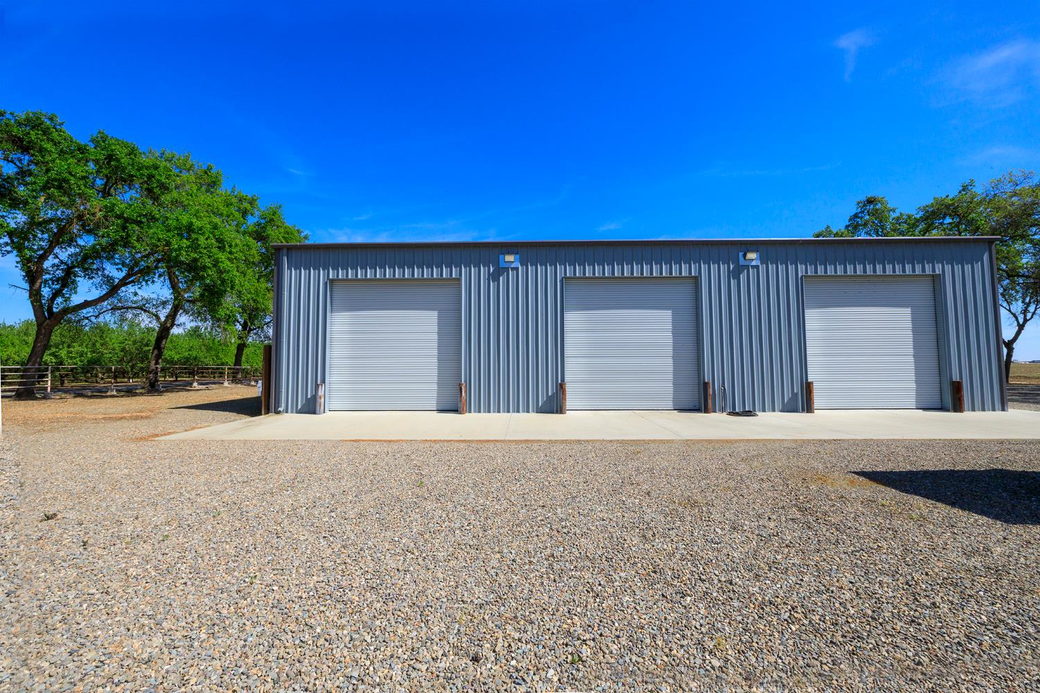 4486 Weir Ave, Livingston, CA 95334