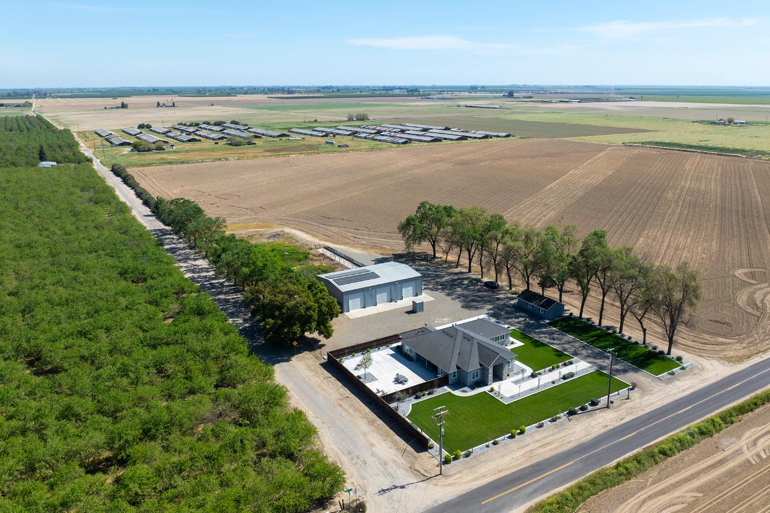 4486 Weir Ave, Livingston, CA 95334