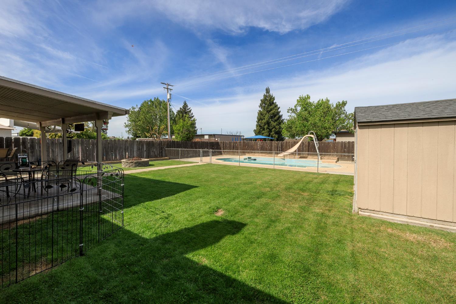 6605 Narcisco Way, Hughson, CA 95326