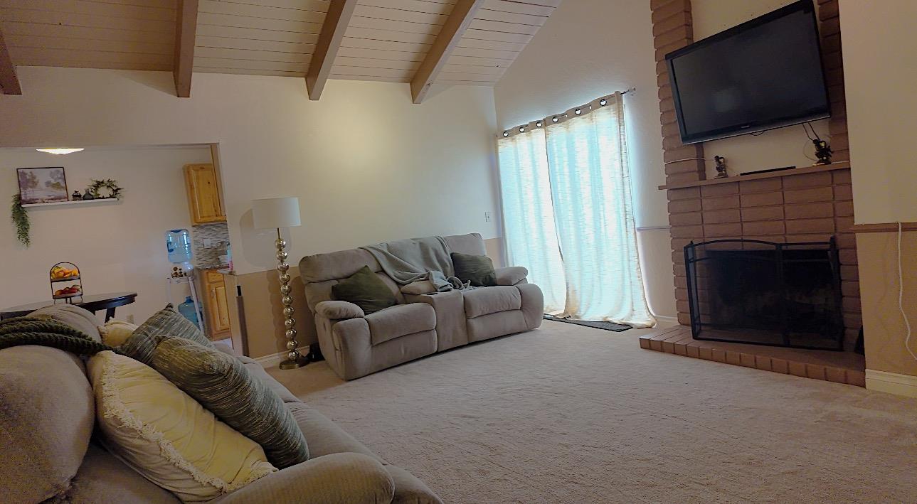 300 Los Verdes Ct, Modesto, CA 95354