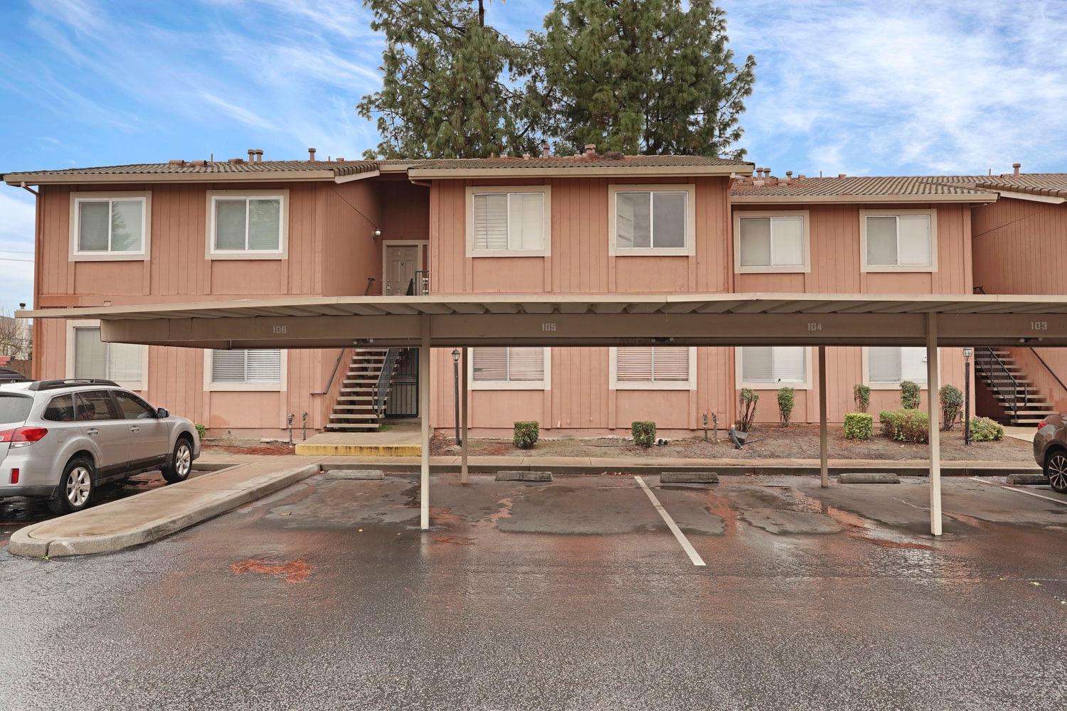 495 Cherry Ln #J, Manteca, CA 95337