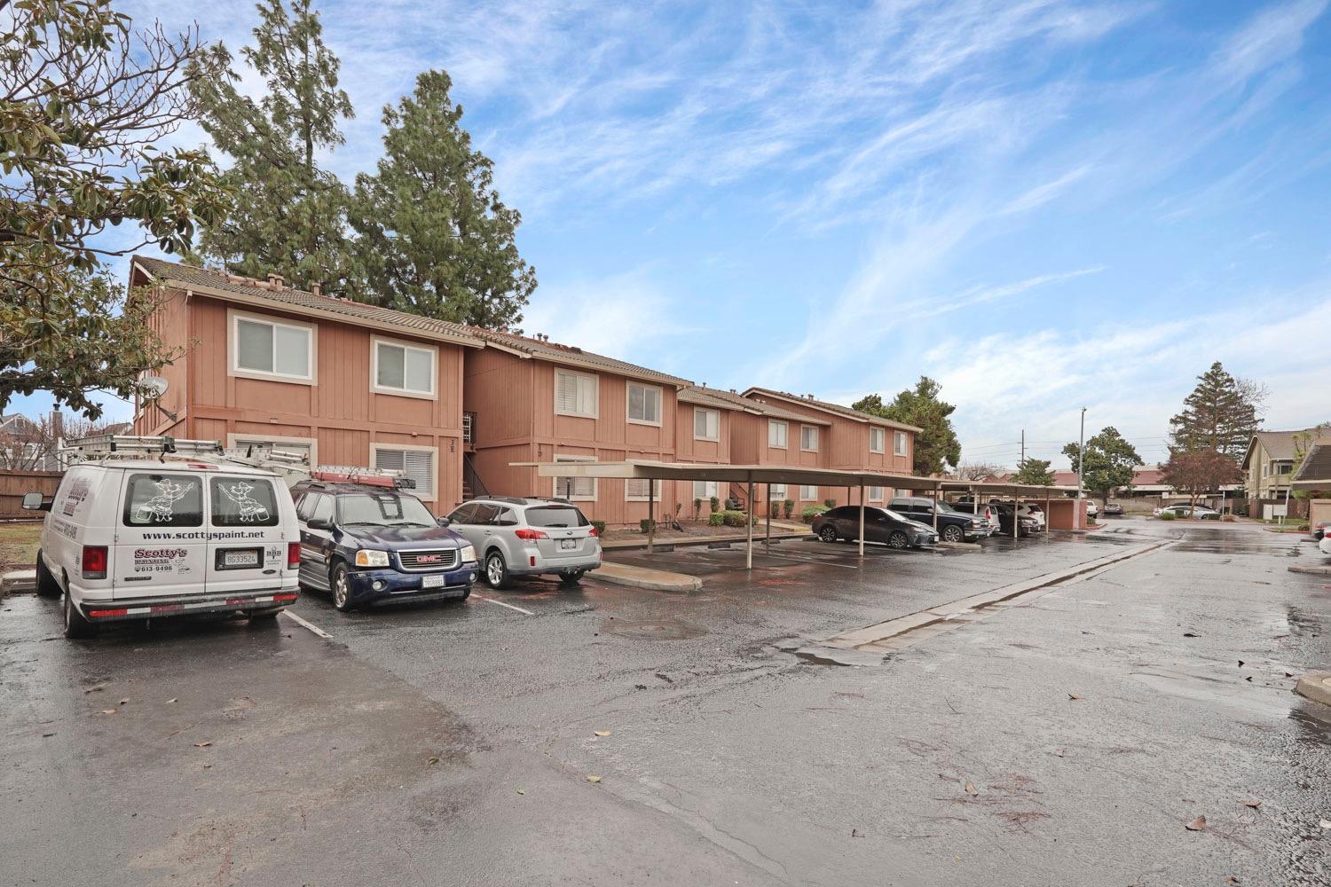 495 Cherry Ln #J, Manteca, CA 95337