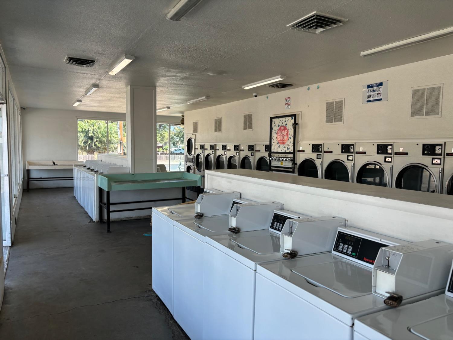 726 South Ave, Gustine, CA 95322