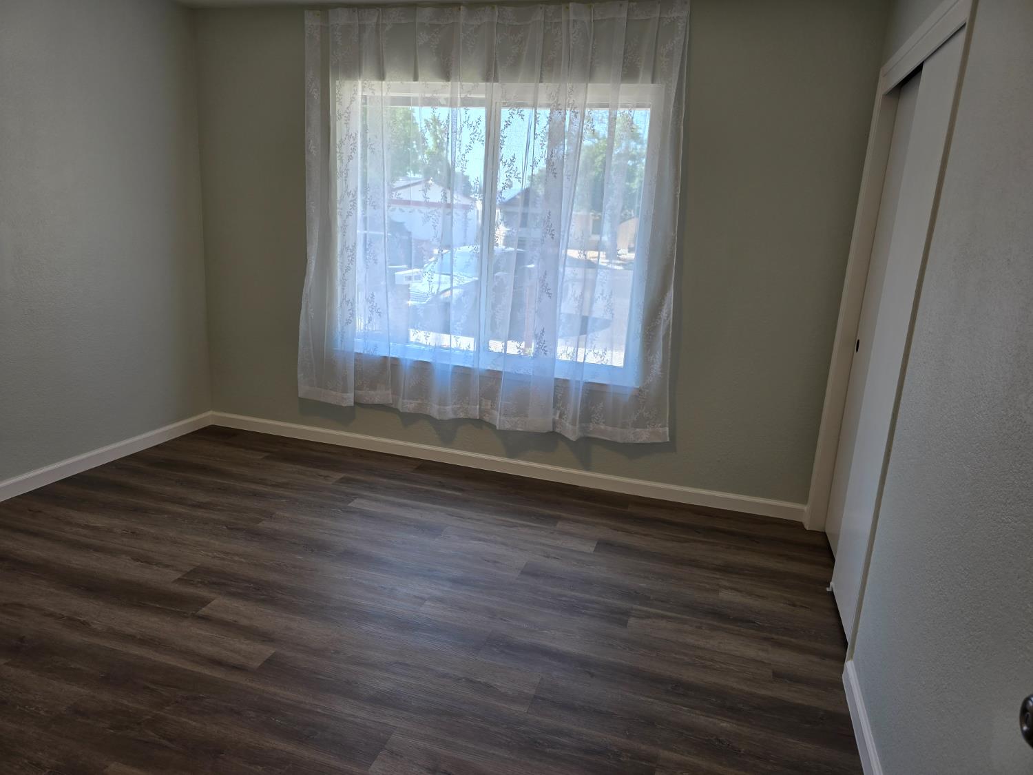 1500 Kirkland Ct, Modesto, CA 95356