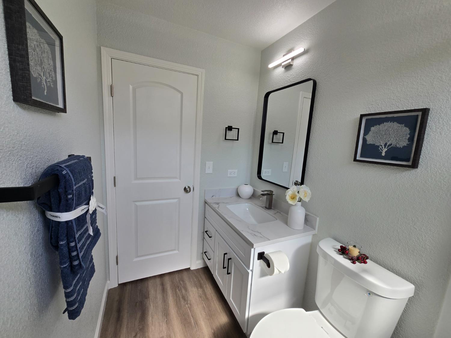 1500 Kirkland Ct, Modesto, CA 95356