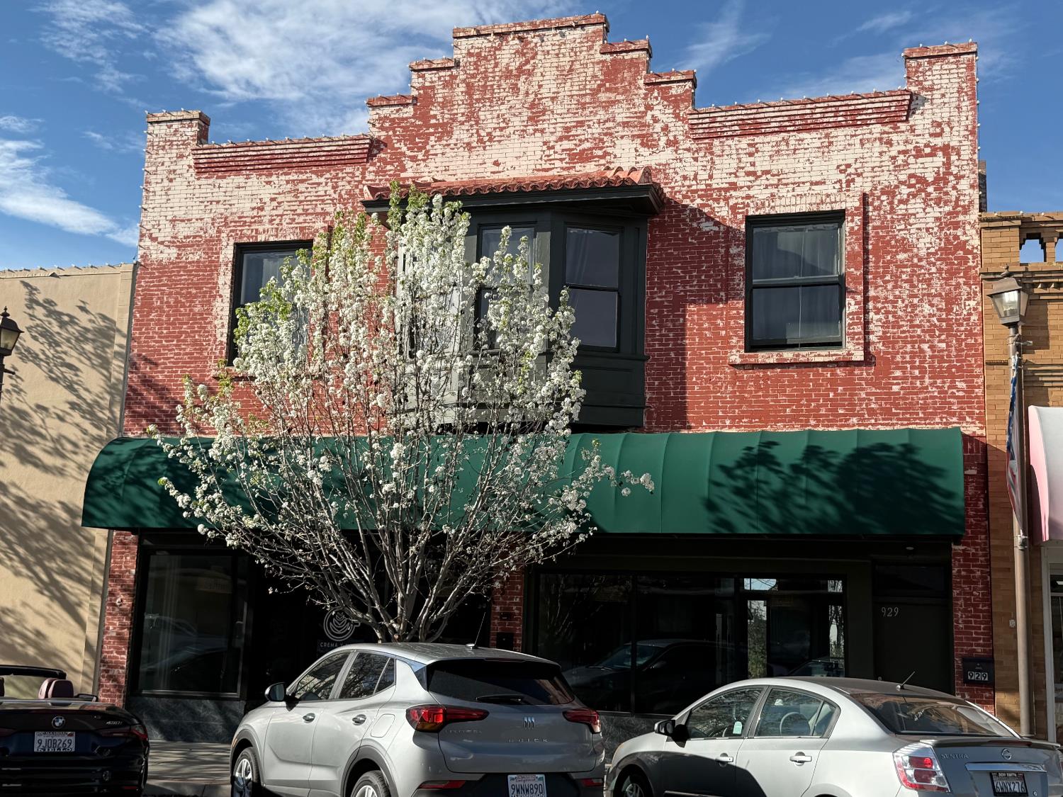 933 Fresno St, Newman, CA 95360