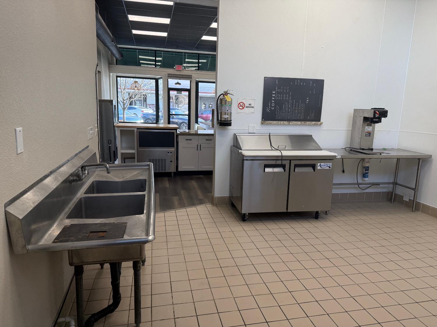 933 Fresno St, Newman, CA 95360