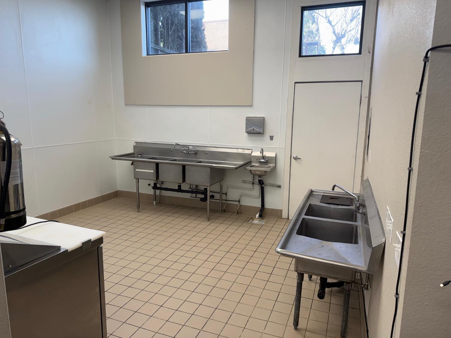 933 Fresno St, Newman, CA 95360