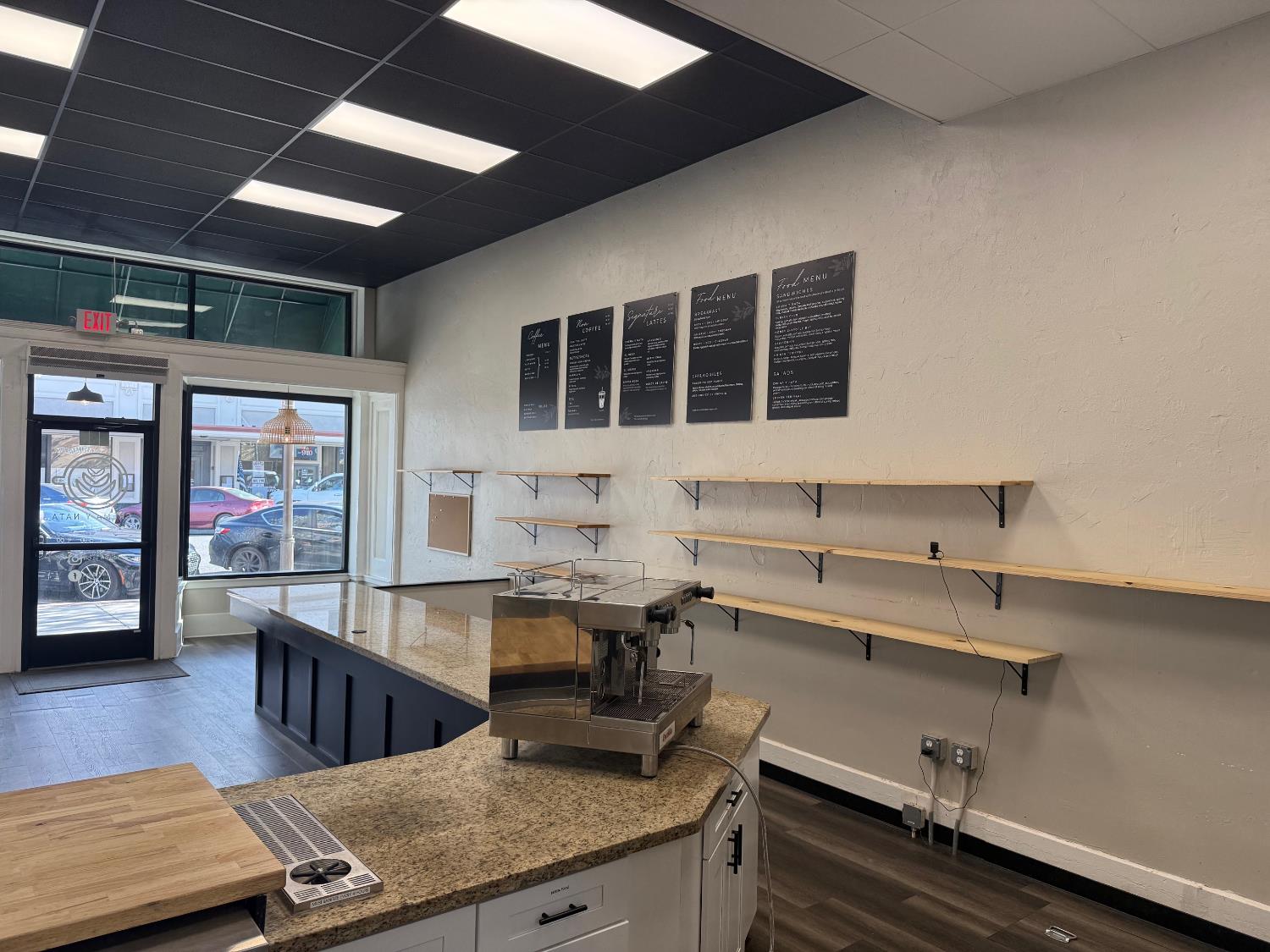 933 Fresno St, Newman, CA 95360