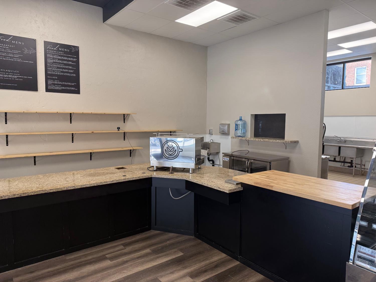 933 Fresno St, Newman, CA 95360