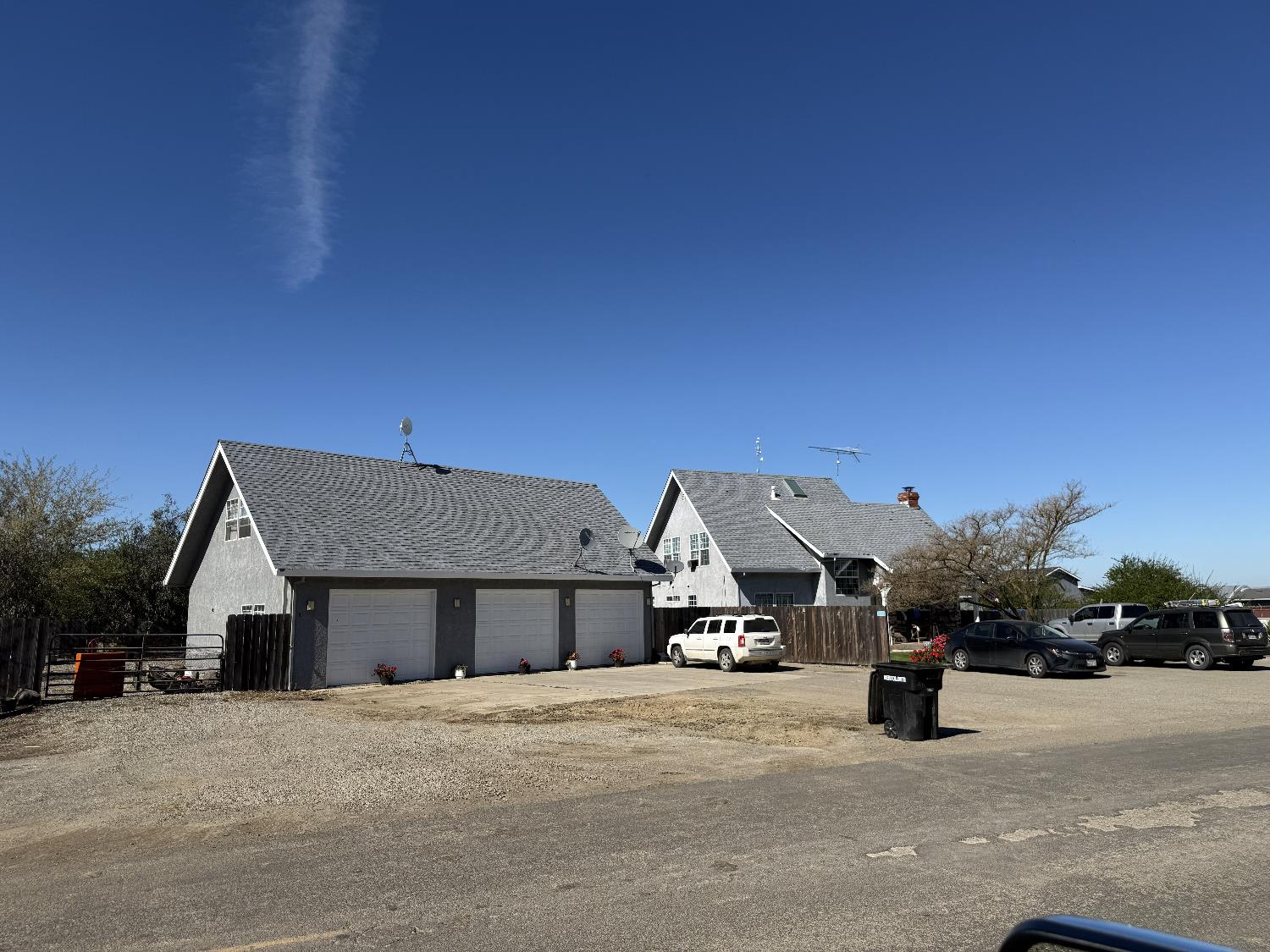 1613 Fig Ave, Patterson, CA 95363