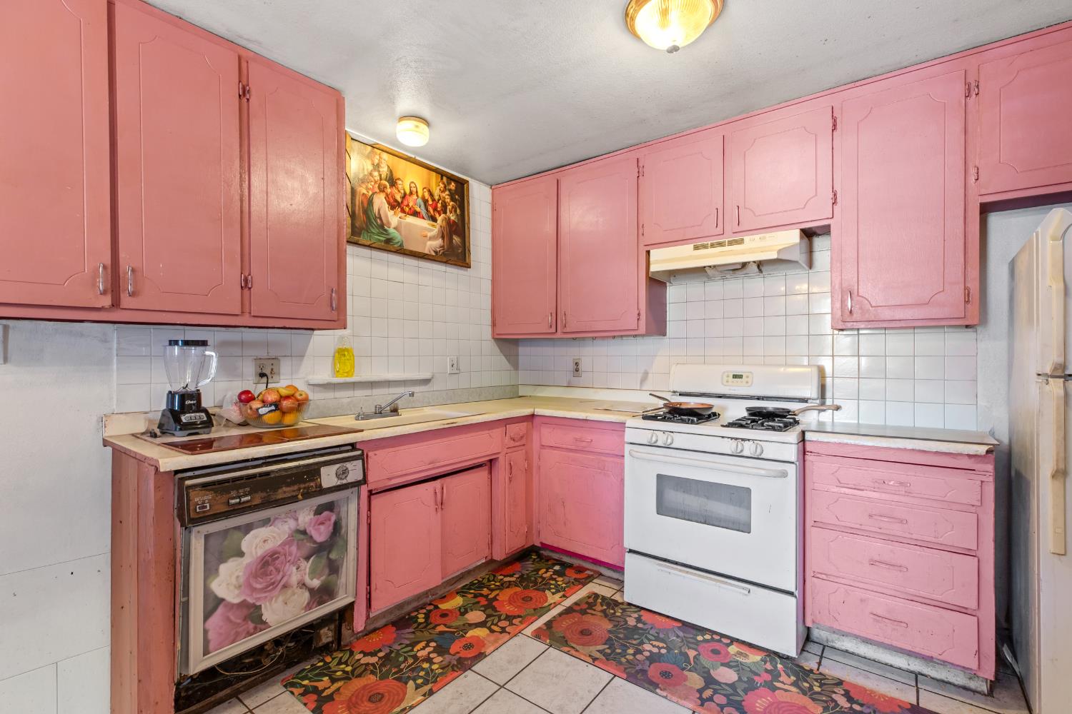 3706 Arizona Ave, Riverbank, CA 95367