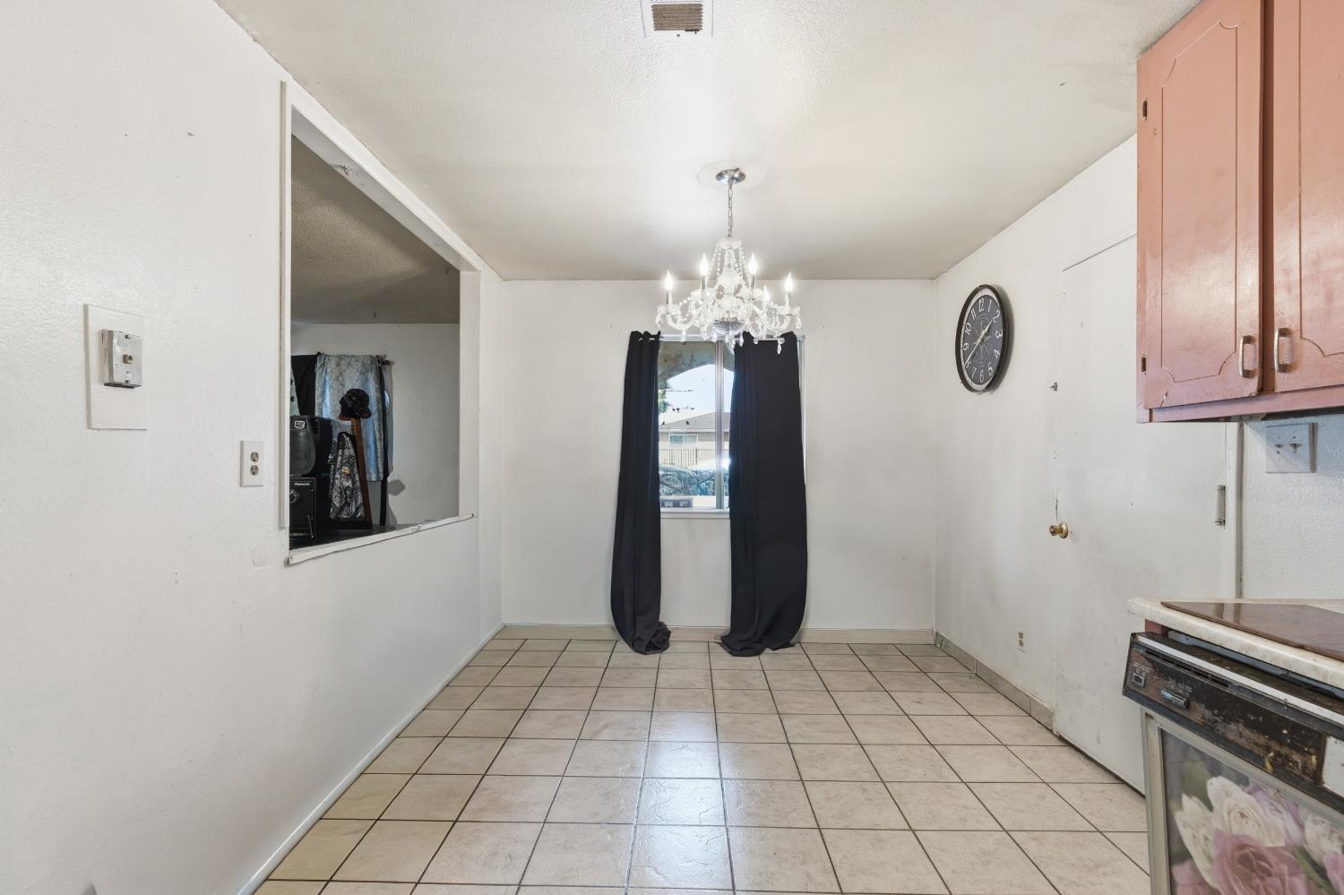 3706 Arizona Ave, Riverbank, CA 95367