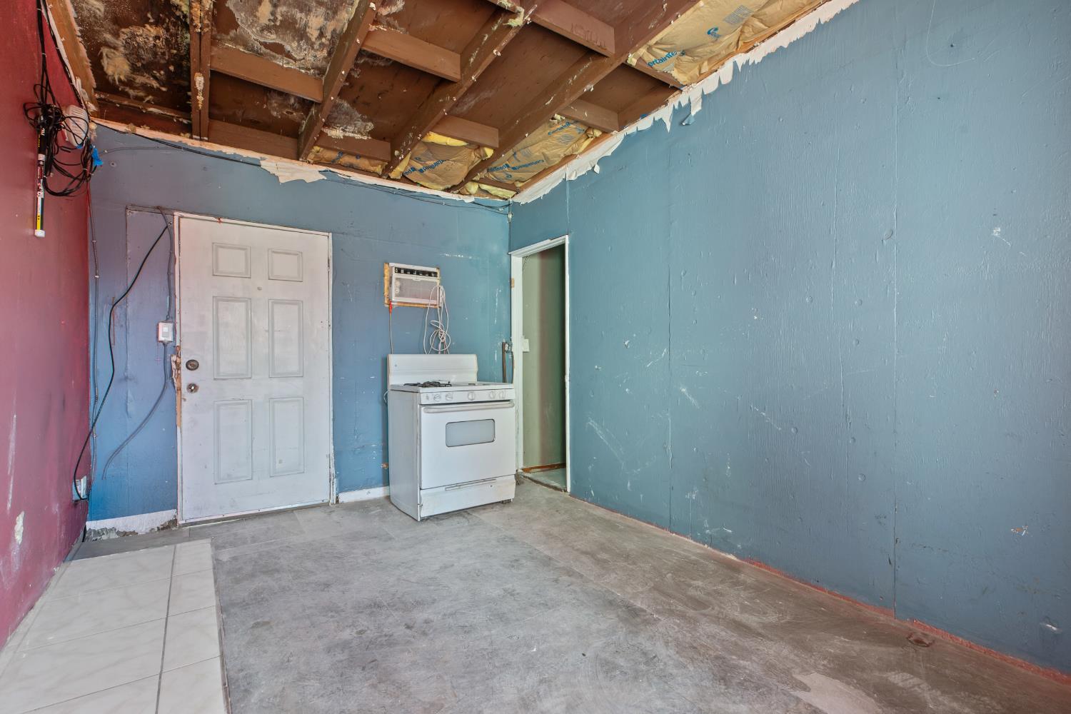 3706 Arizona Ave, Riverbank, CA 95367