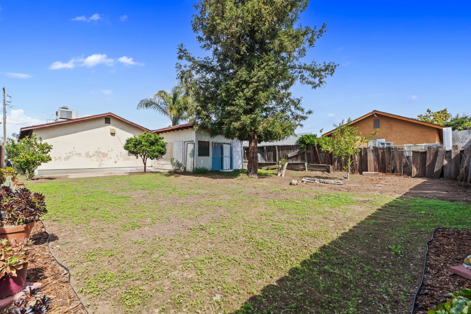 3706 Arizona Ave, Riverbank, CA 95367