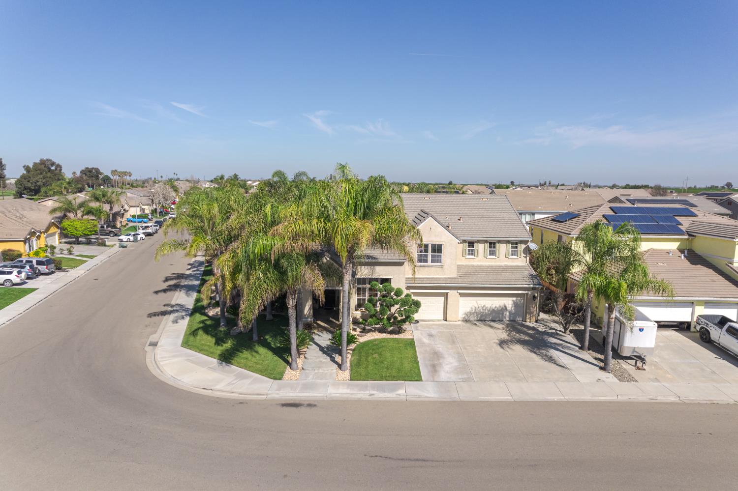 751 Banff Dr, Newman, CA 95360