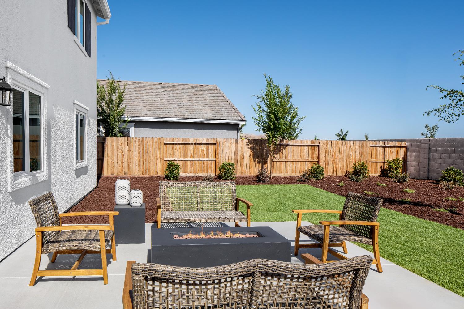 228 Teton Ranch Way, Patterson, CA 95363