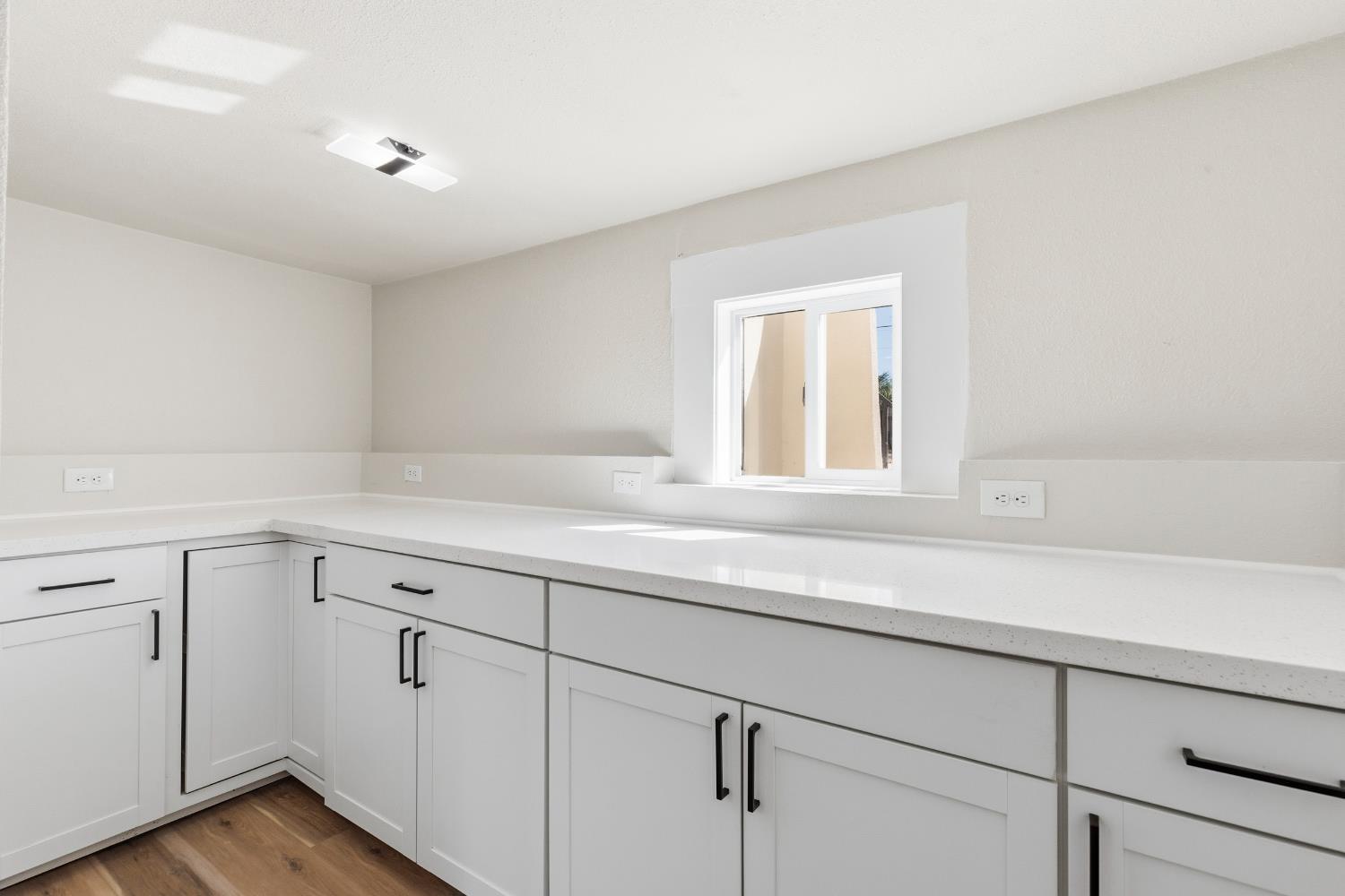 1821 River Rd, Modesto, CA 95351