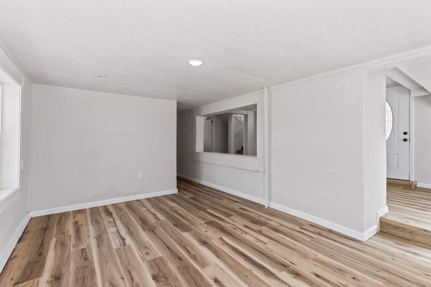 1821 River Rd, Modesto, CA 95351