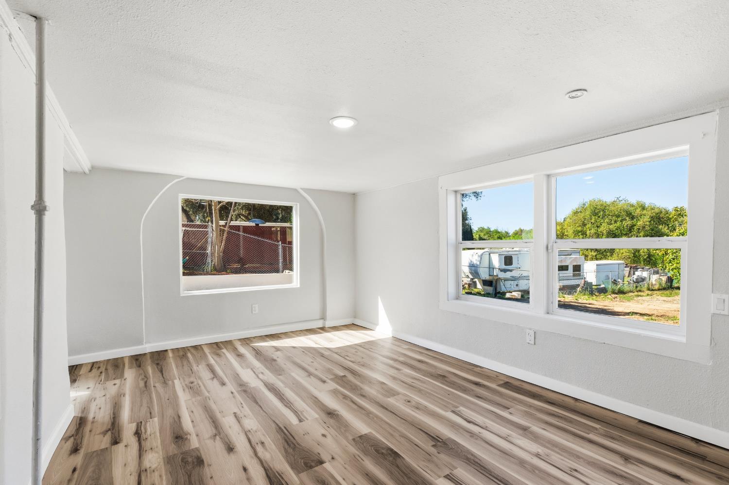 1821 River Rd, Modesto, CA 95351