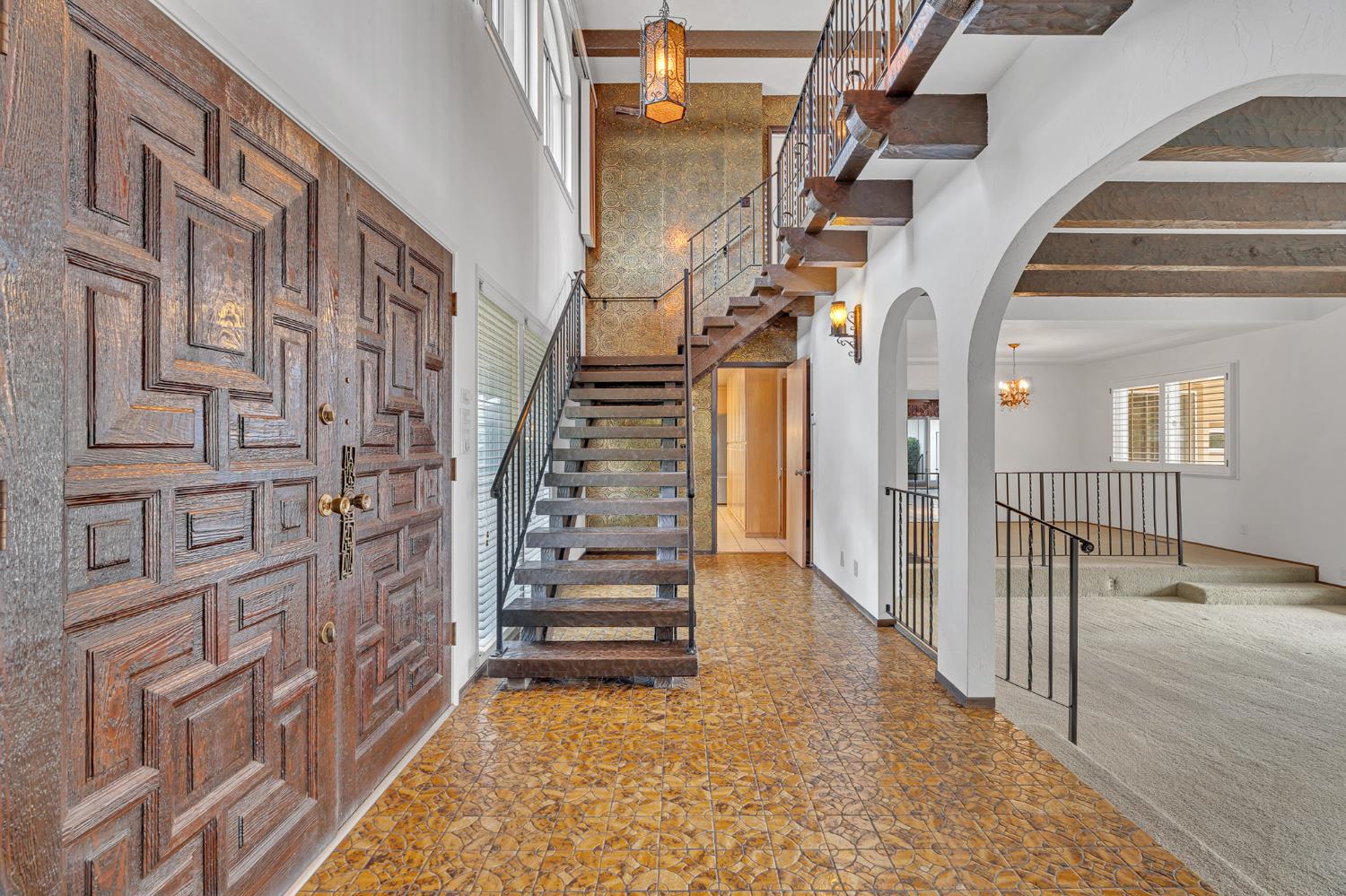 2506 Kenmore Ct, Modesto, CA 95355