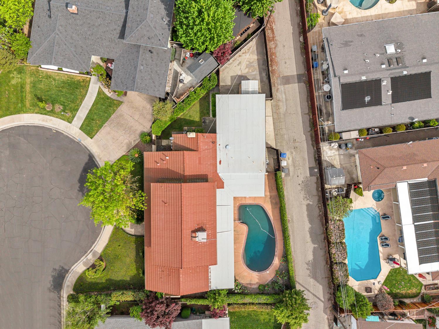 2506 Kenmore Ct, Modesto, CA 95355