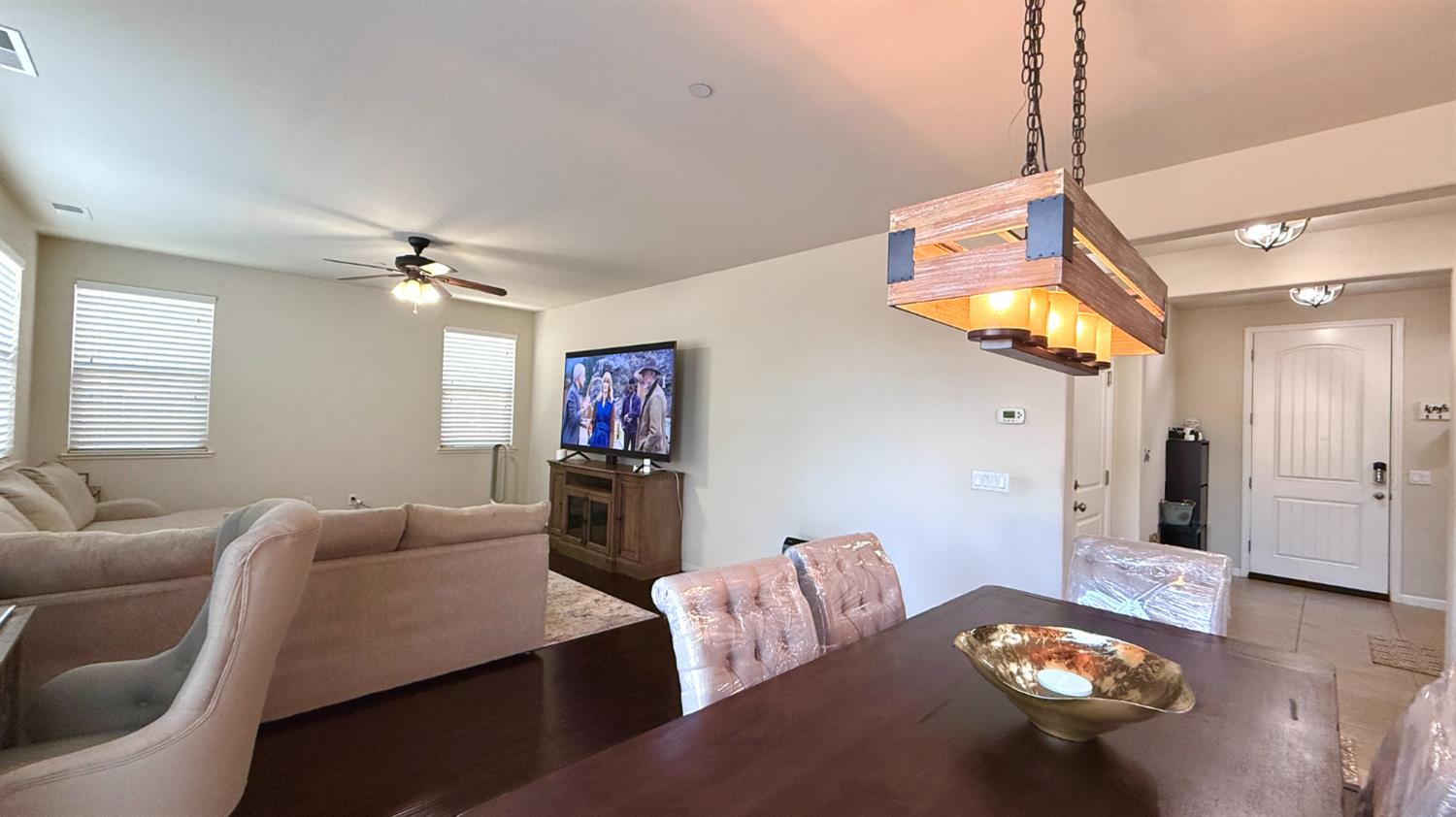 2767 Round Tree Way, Manteca, CA 95337