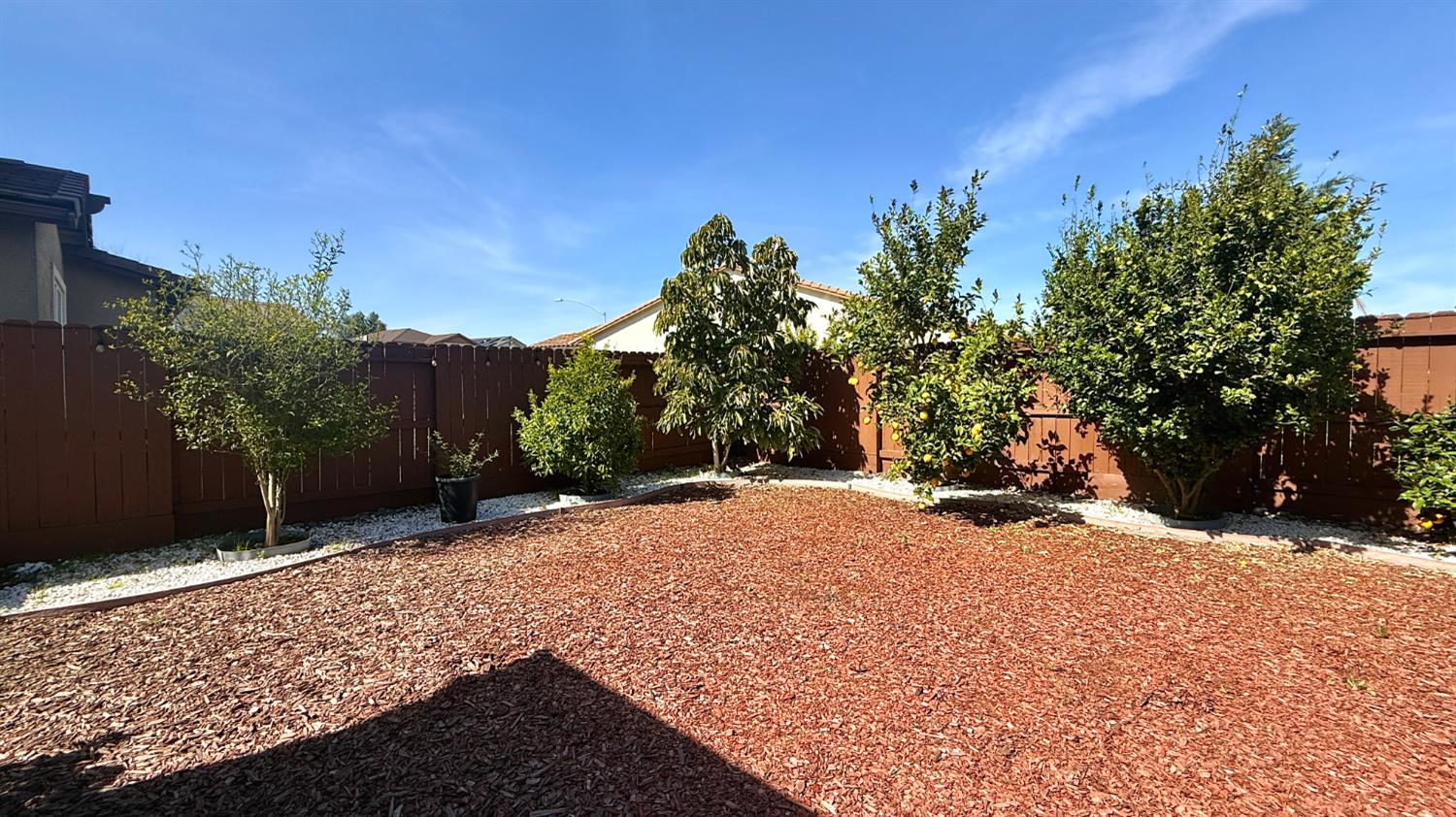 2767 Round Tree Way, Manteca, CA 95337