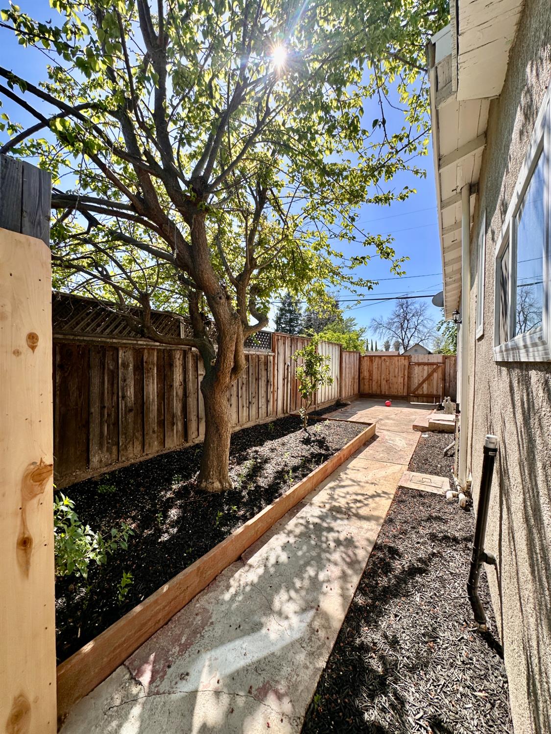 717 Parnell Ave, Turlock, CA 95380