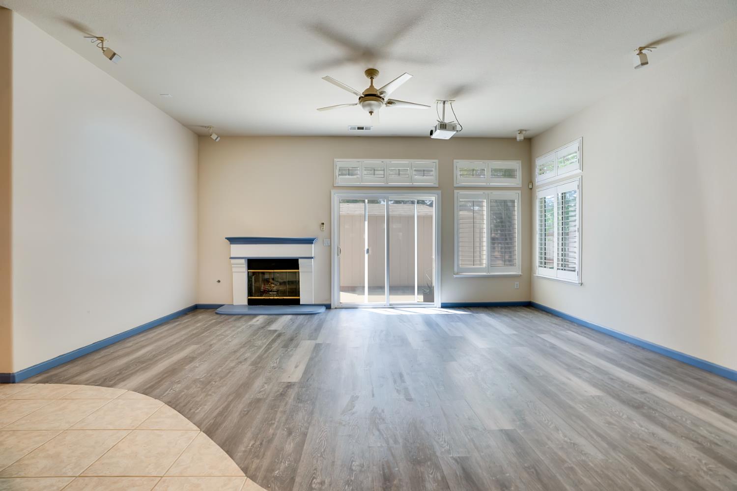 864 Grafton St, Manteca, CA 95337
