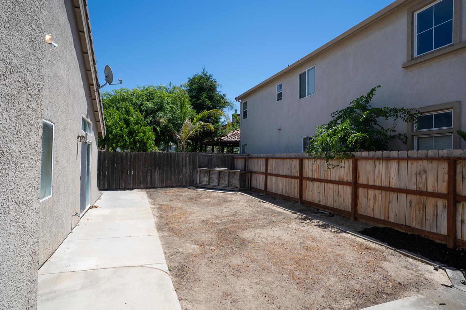 864 Grafton St, Manteca, CA 95337
