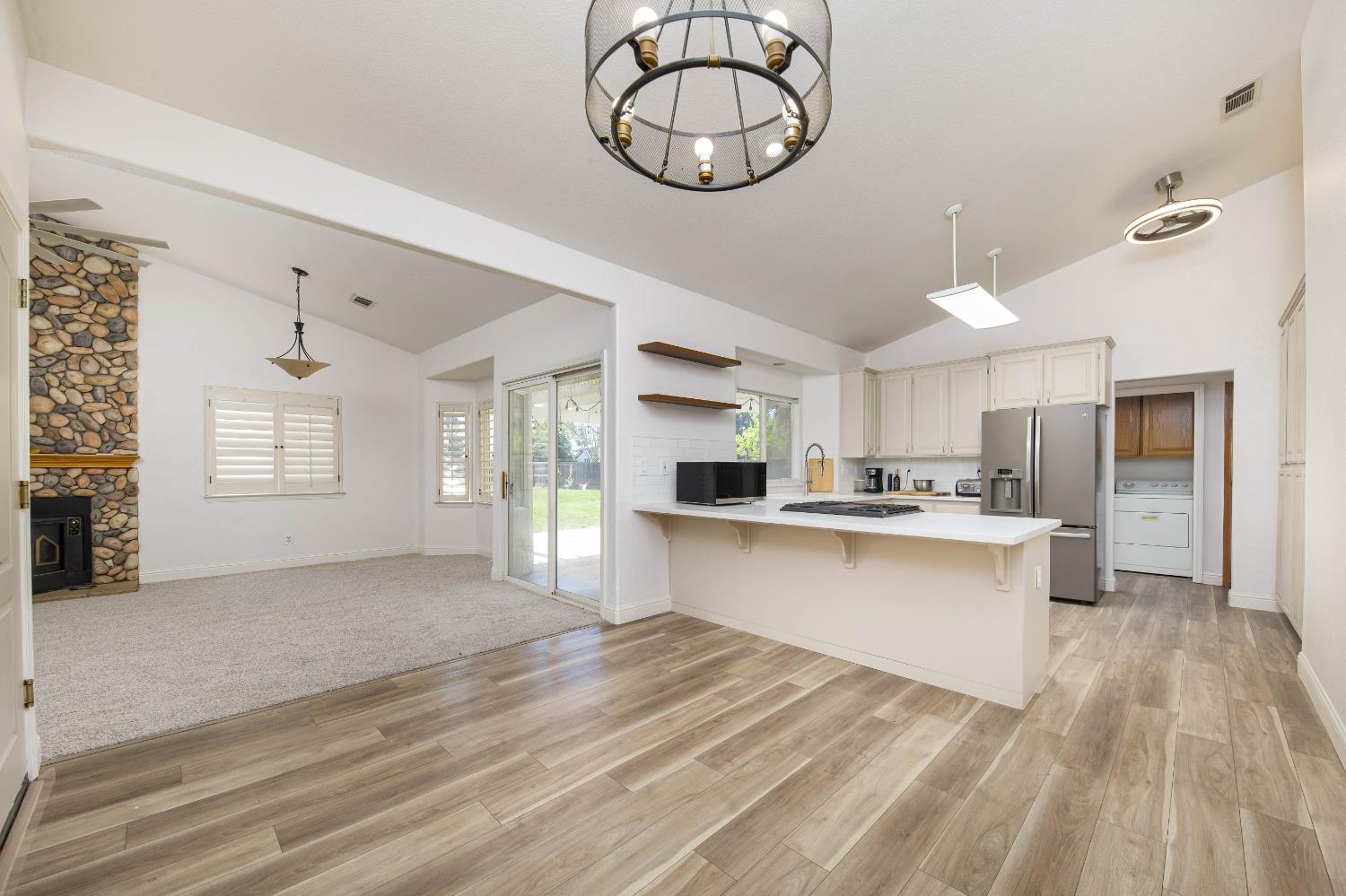 10324 Rio Sombra Ct, Oakdale, CA 95361