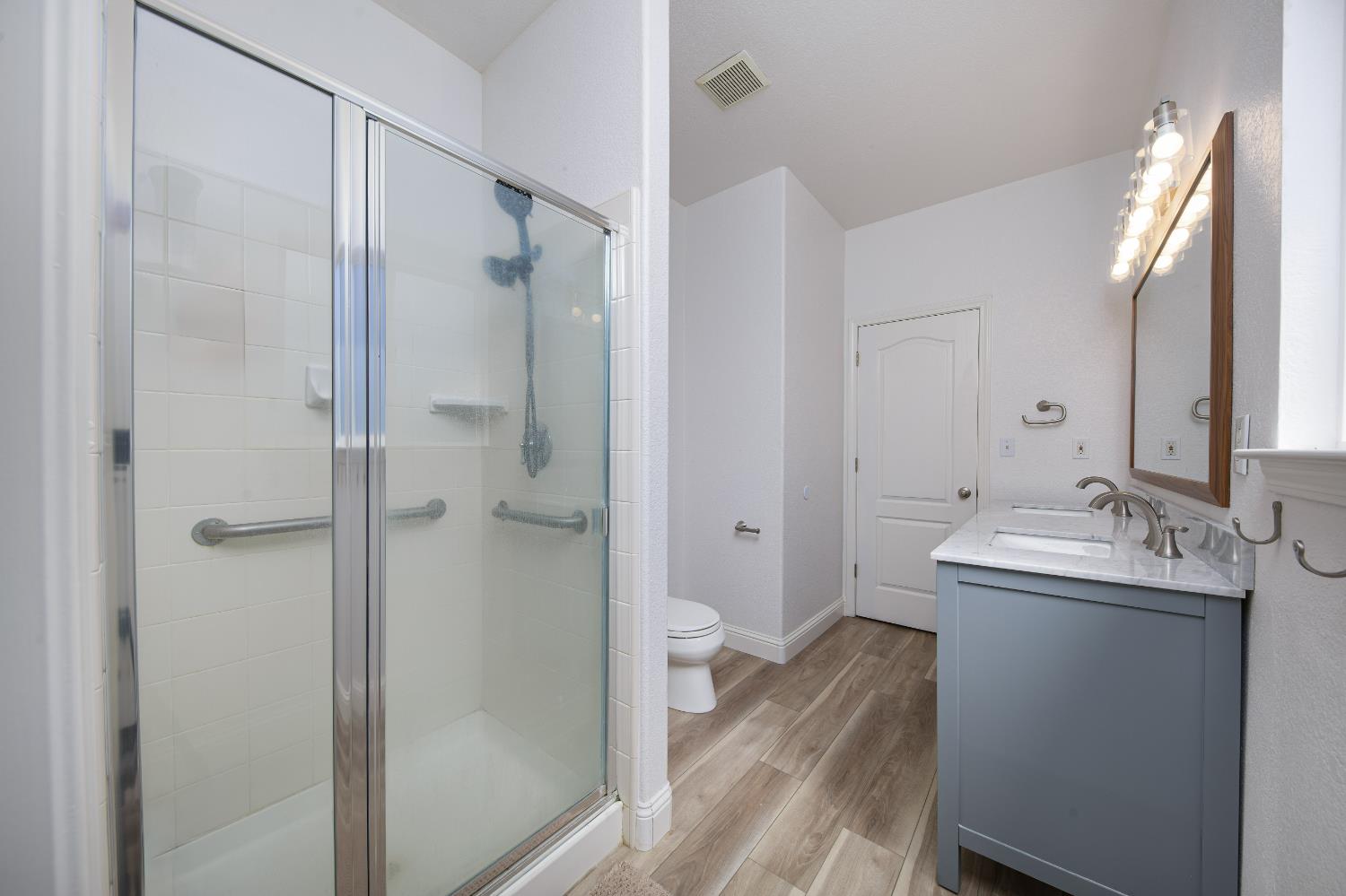 10324 Rio Sombra Ct, Oakdale, CA 95361