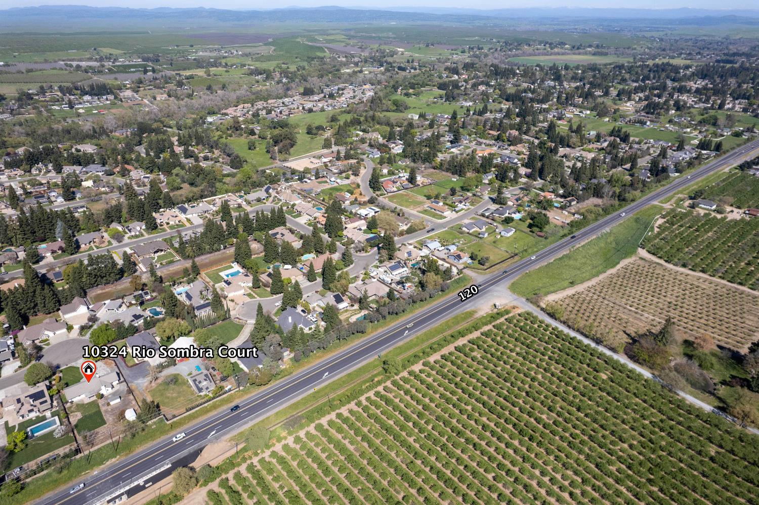 10324 Rio Sombra Ct, Oakdale, CA 95361