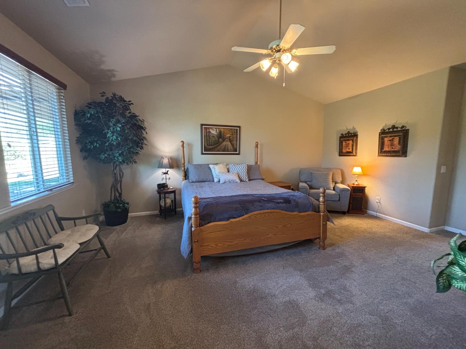 182 Bridlewood Ln, Copperopolis, CA 95228